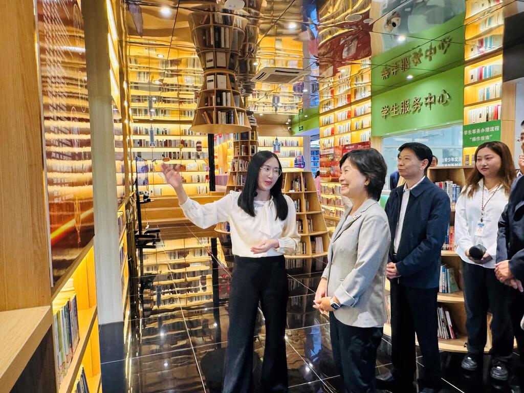 P2025101500727_photo_1314937