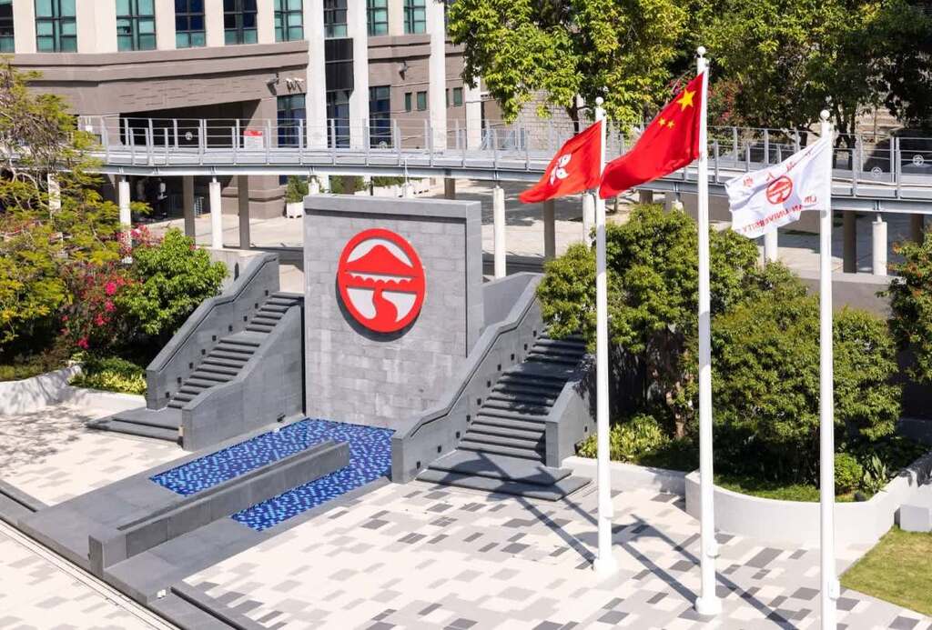 6909bebfe4b08c07fcaaf44f1