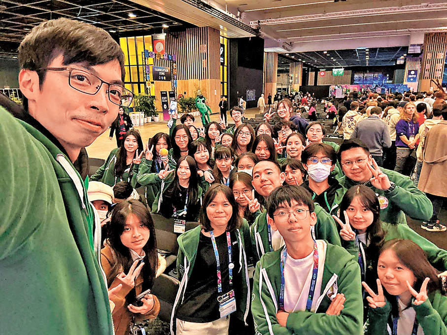 690a6891e4b08c07fcab18c1