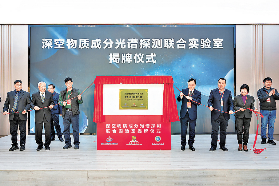 693f1e2ee4b08c07fcbc43a0