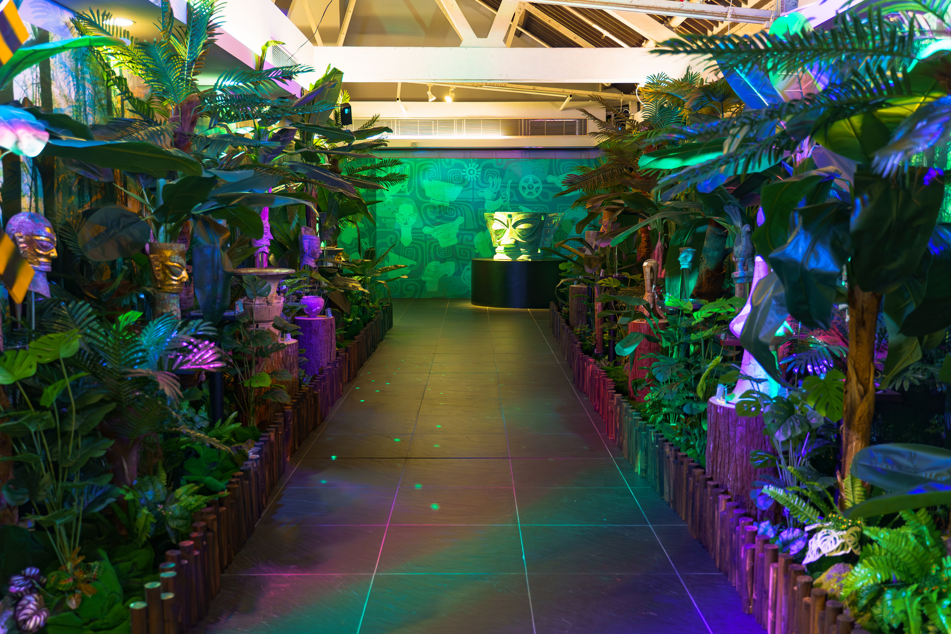 “玩转中国古文明”三星堆主题展览