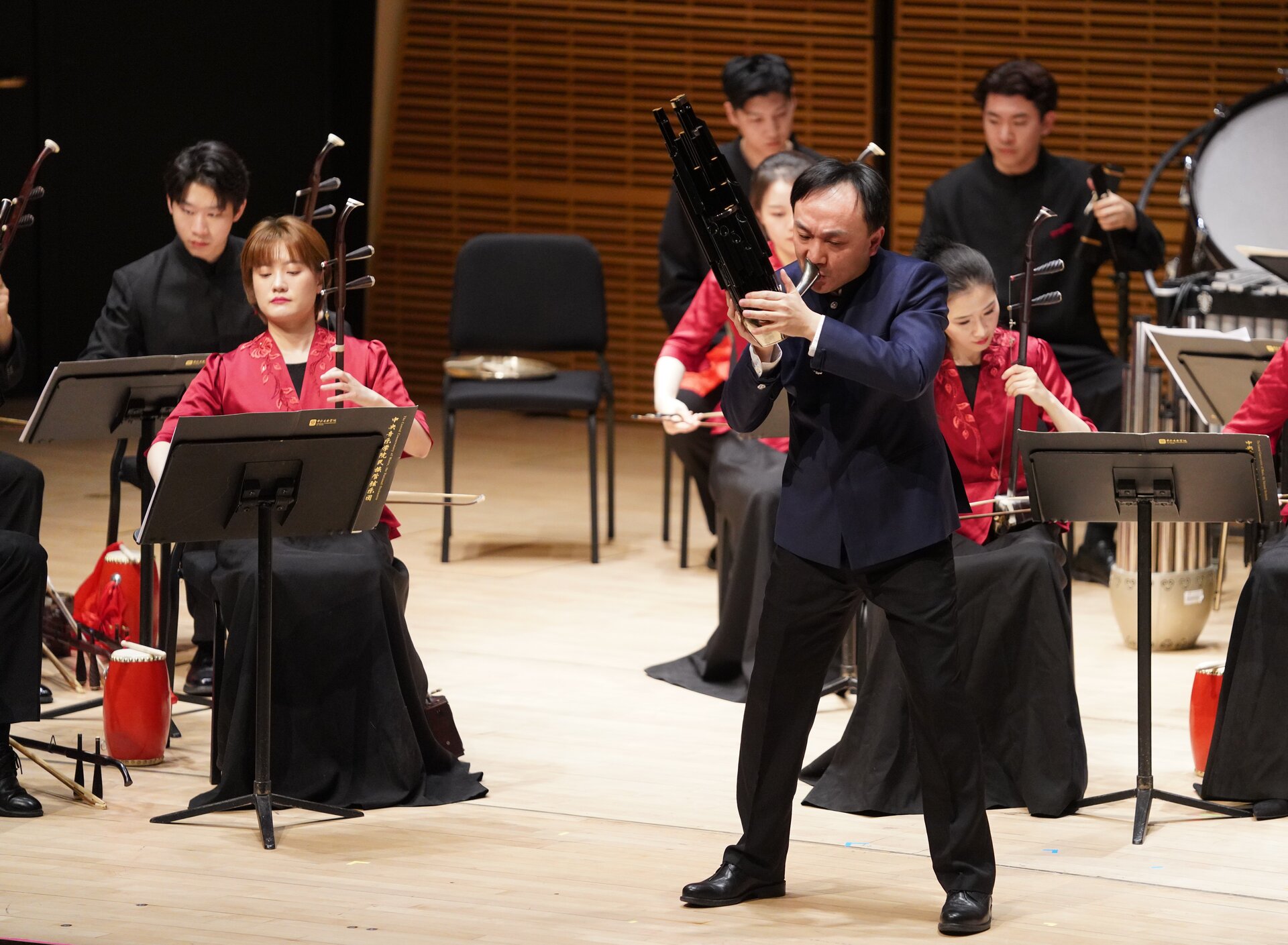 “金鐘之星”中國新春音樂會在紐約舉行（3）XxjpsgC000327_20260225_PEPFN0A001