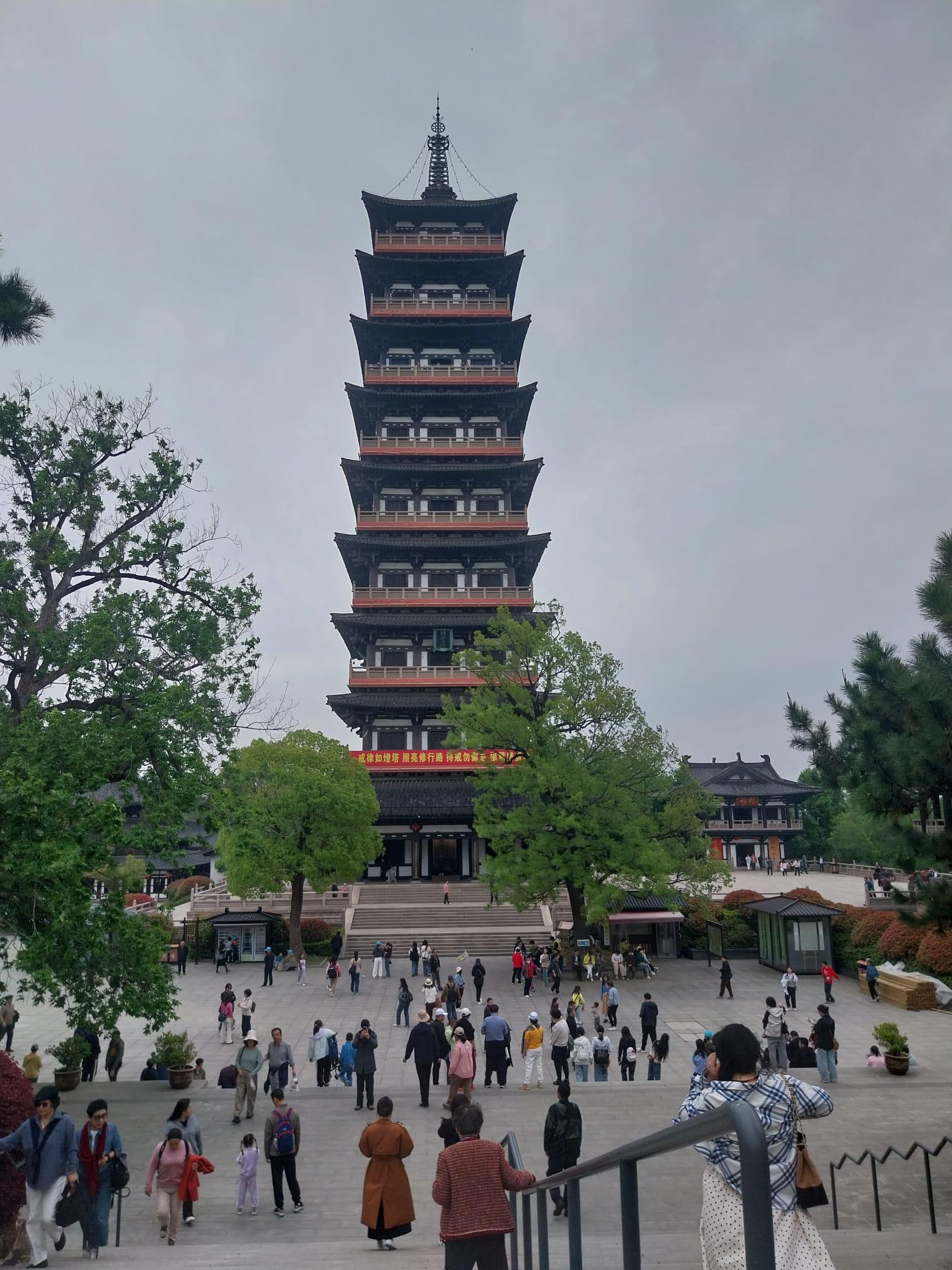 24e1b90e-fccb-4bb7-90a5-1d412f5486f5