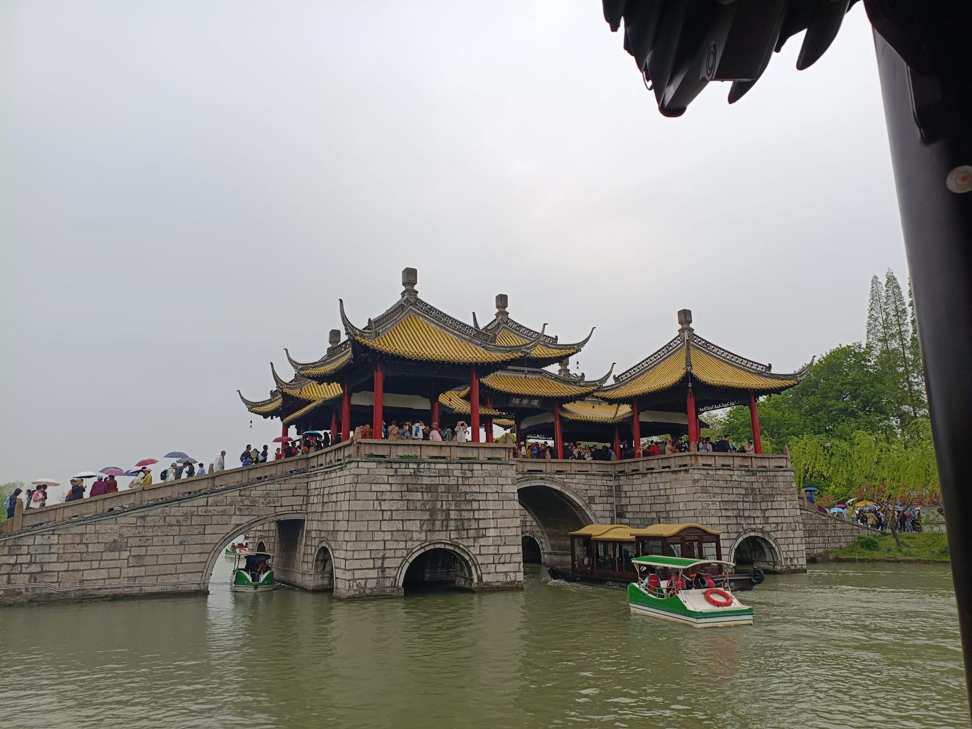 9d92ce48-3dab-4936-b8a0-722e68b6d75f