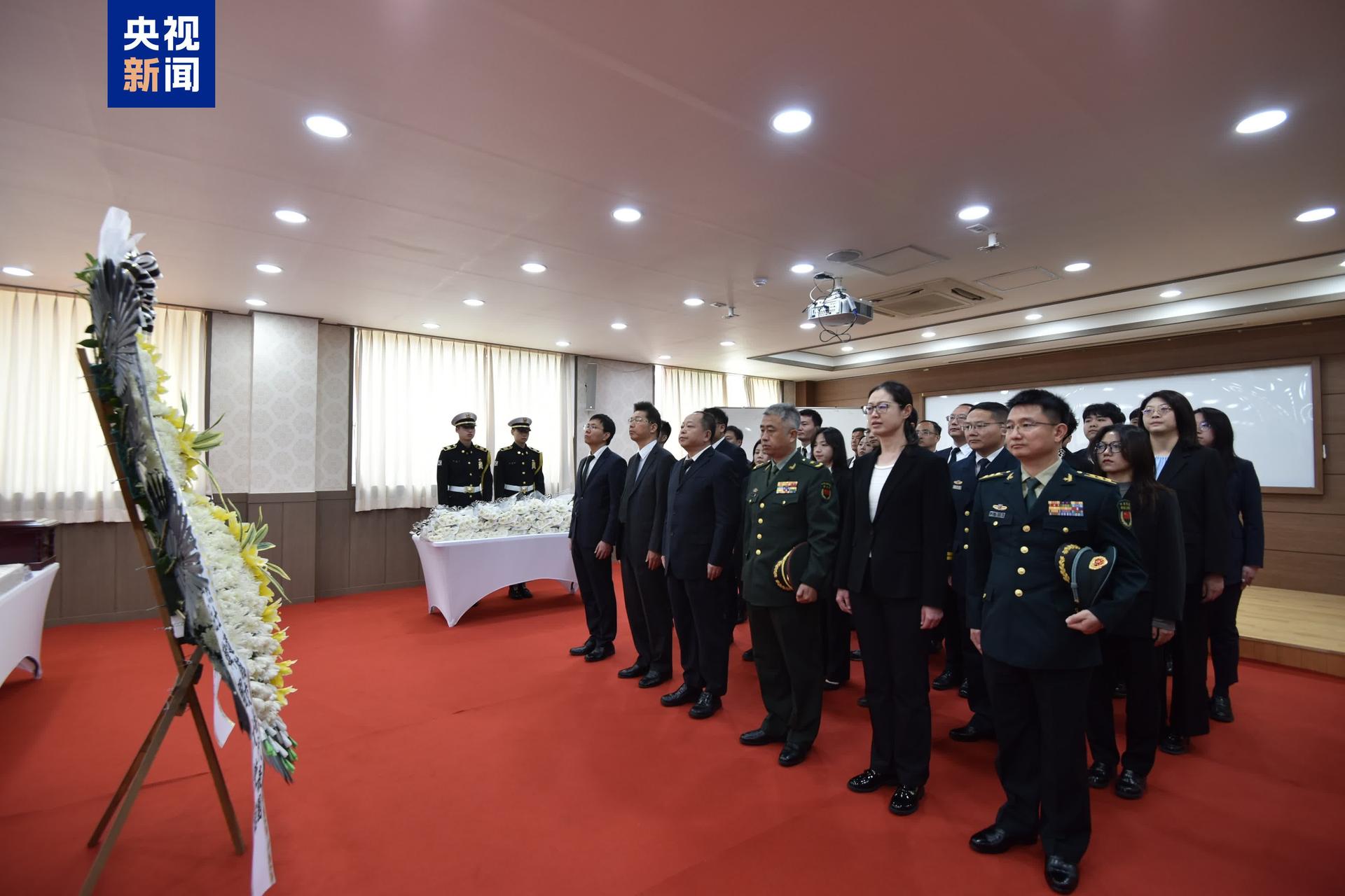 69e8206be4b08c07fce761ab1