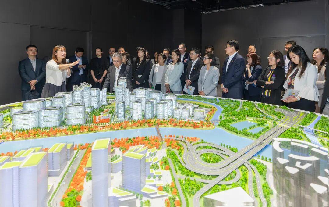 2f9941067b9ec881698274e3ddd6c5ce