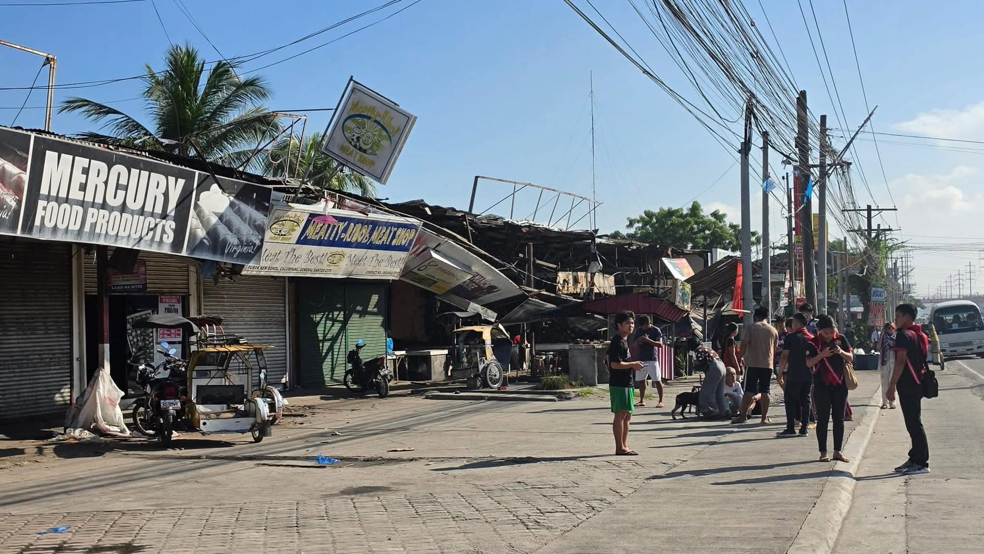 菲律宾强震已致5人死亡　海啸波最高约1.4米（1）XxjpsgC000136_20260608_PEPFN0A001