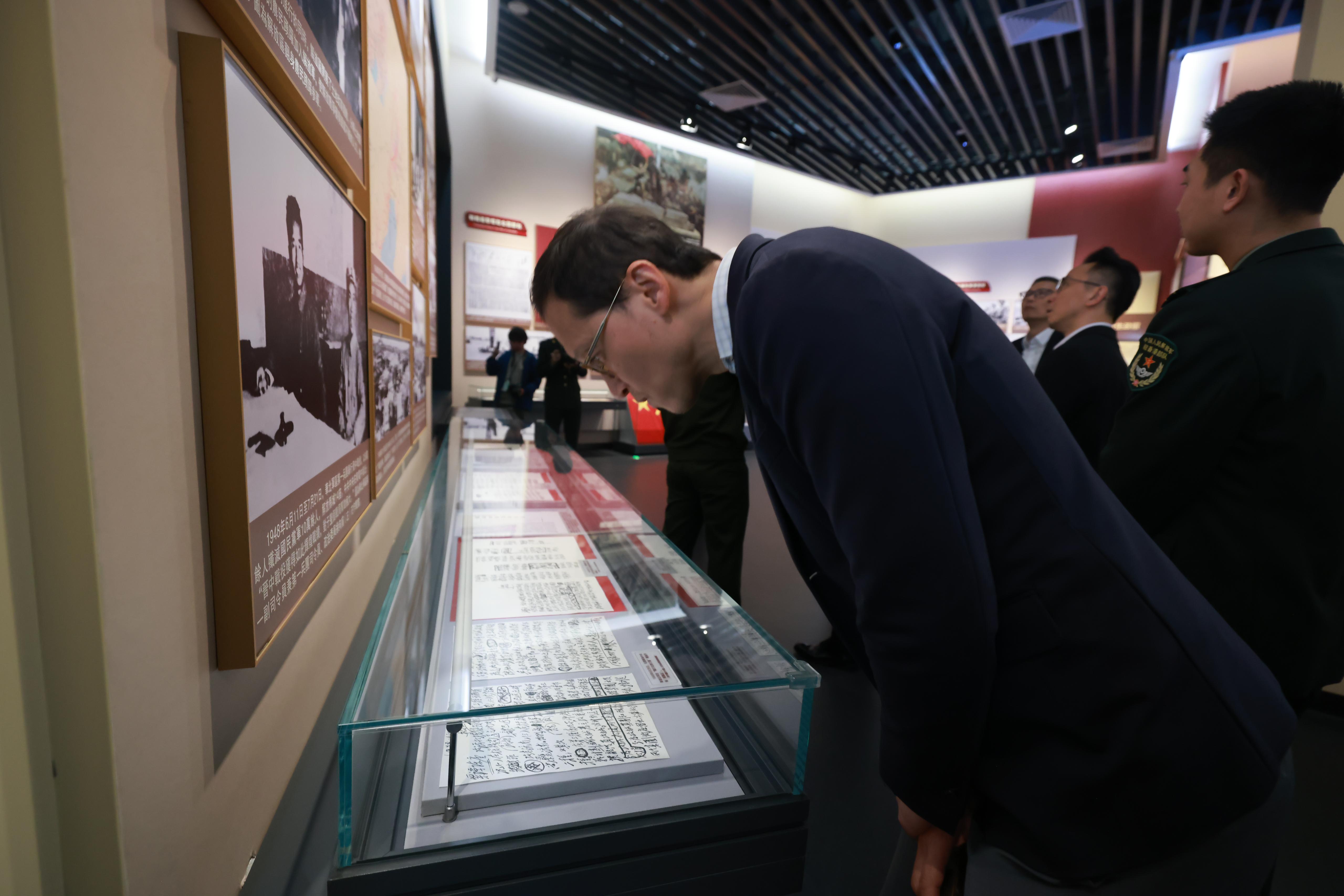 143cfc5a-91f7-4846-b725-2929b9b30694