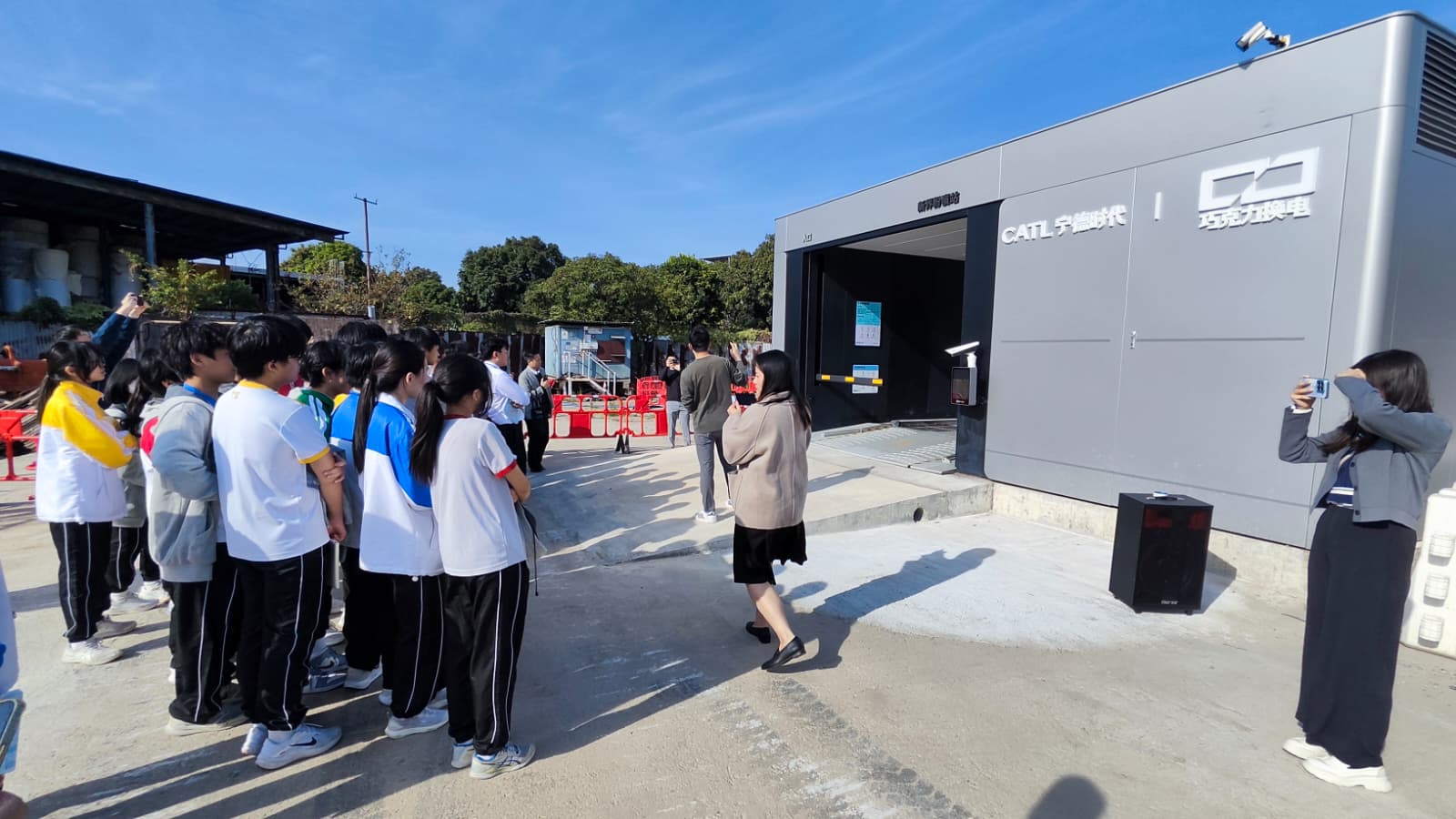 WhatsApp 图像2025-11-26于15.40