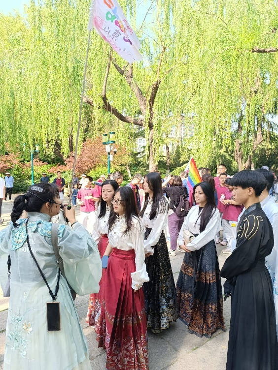 81ee428dd95944c98348326d00284739_wh564x752