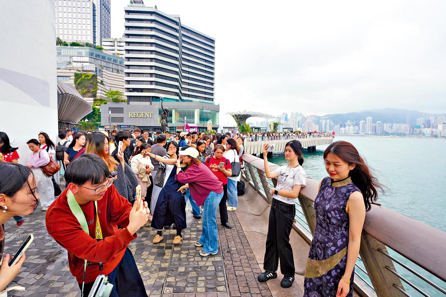 69e02864e4b08c07fce56fb2