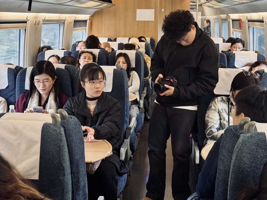 07 高鐵化身流動課室