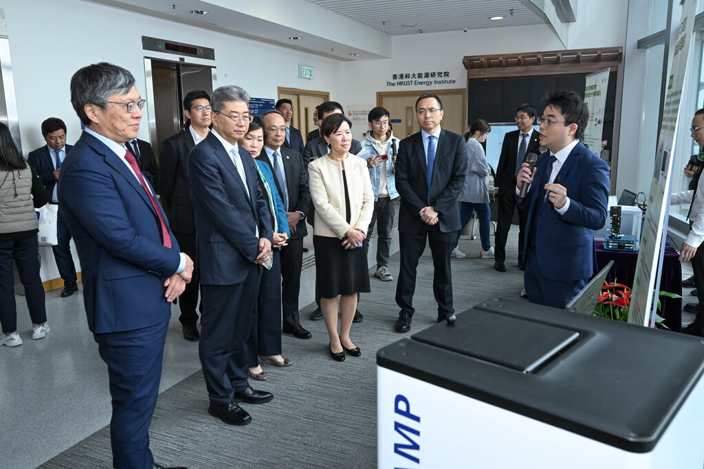 visi_by_P21457_03_064