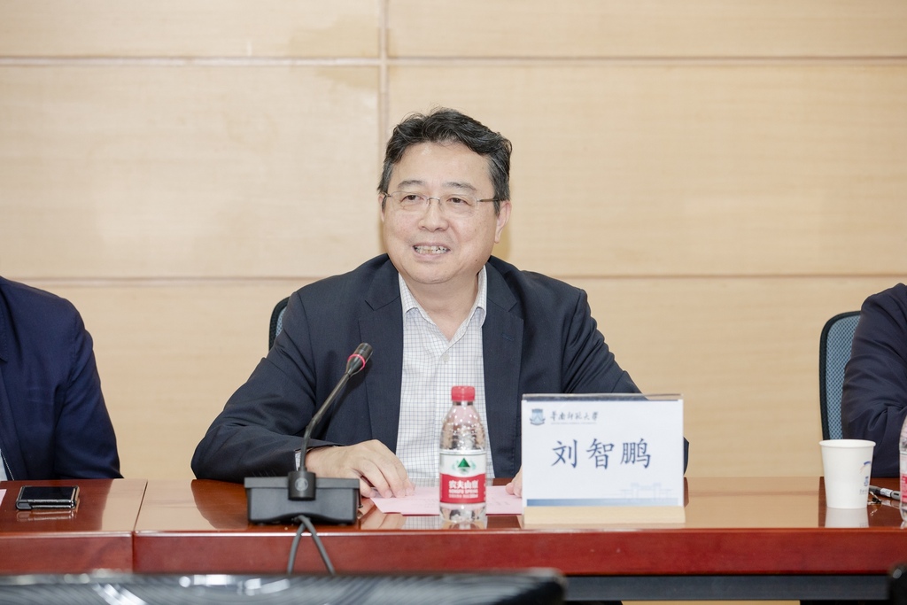 9d47e11b-169c-4bf7-9287-4210a847f1f0