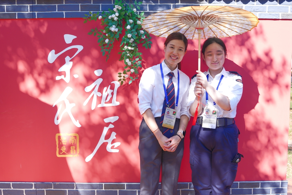 DSC03260-opq3587807266