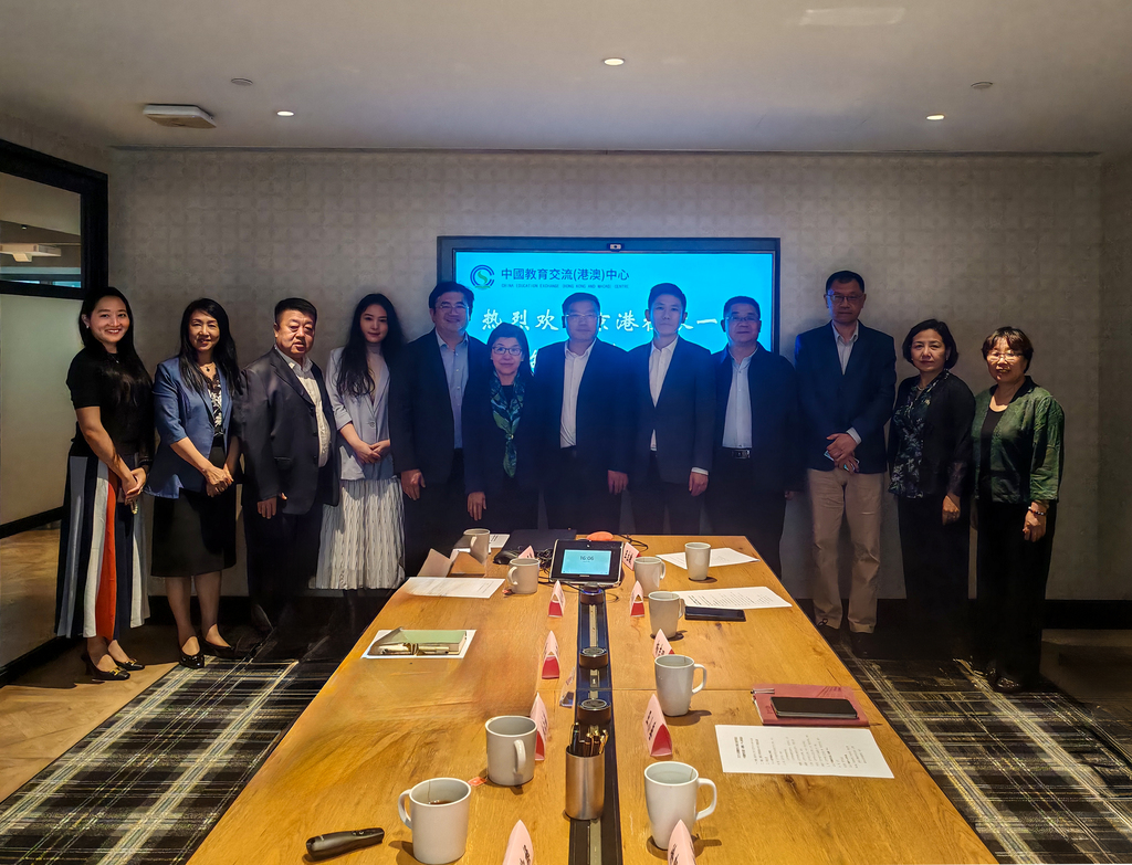 52975dbbec469b9b8af7785be9fbc7eb