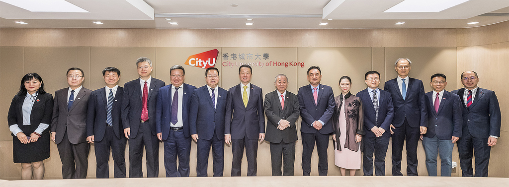 250508-1_UJNvisit