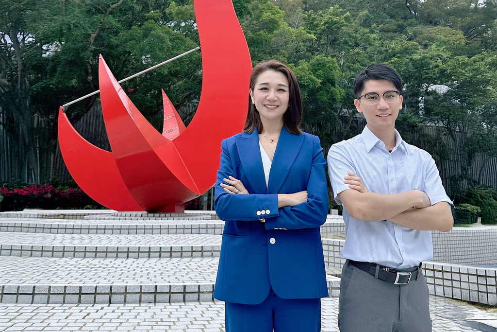 Prof Lu Mengqian & Dr Cheng Tat-Fan_horizontal