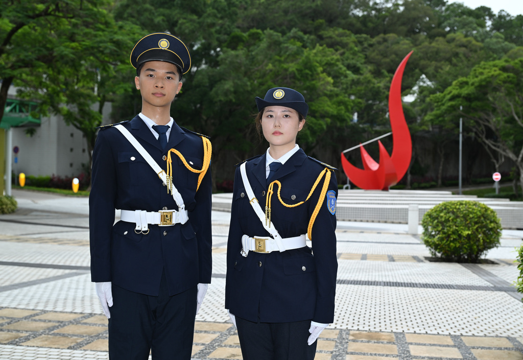 AGS_7292_crop_edited