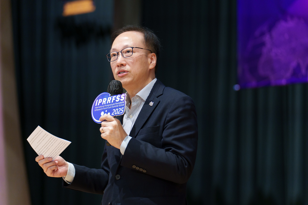Prof Chetwyn Chan