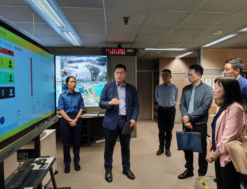 970e7deb-db4a-4f89-bdbc-3176c46c0820