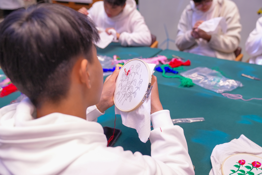 9__bf7d8c1c19263fd22d169639eb15e145 (1)