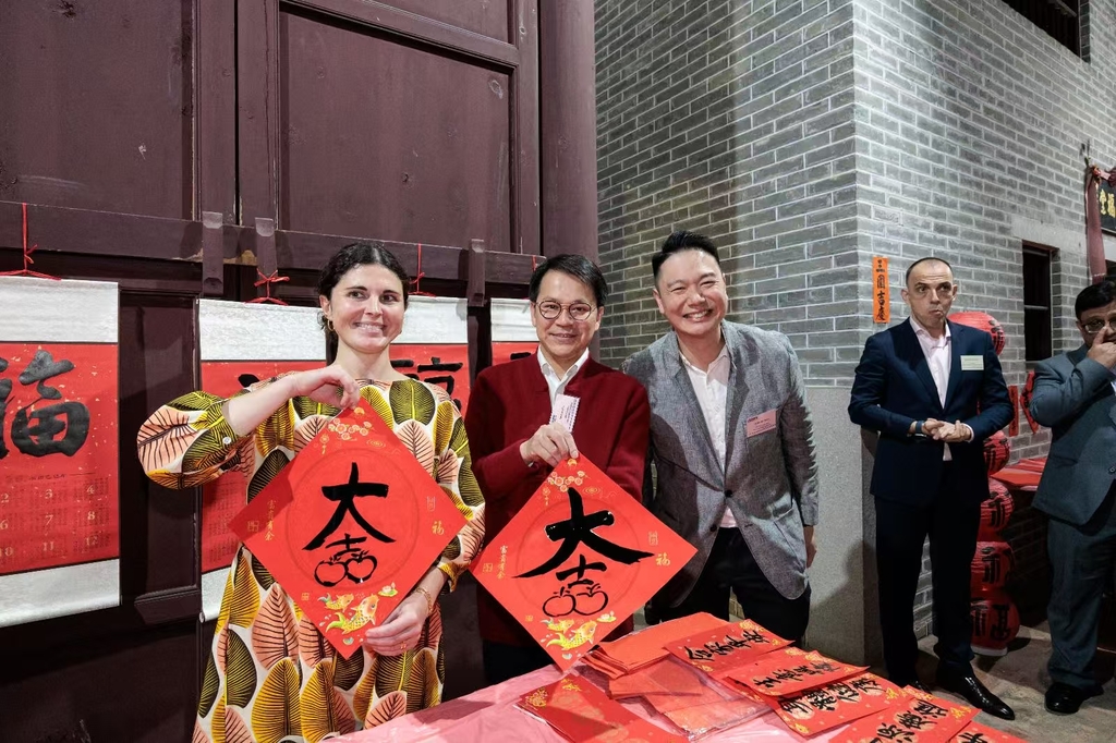 d9129d0a59c59ac482bffd3ceb2d750c