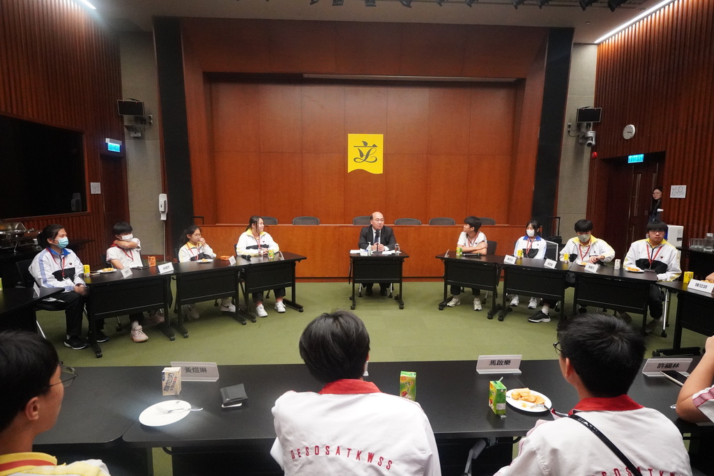 20240521_与来访立法会学生对话_1