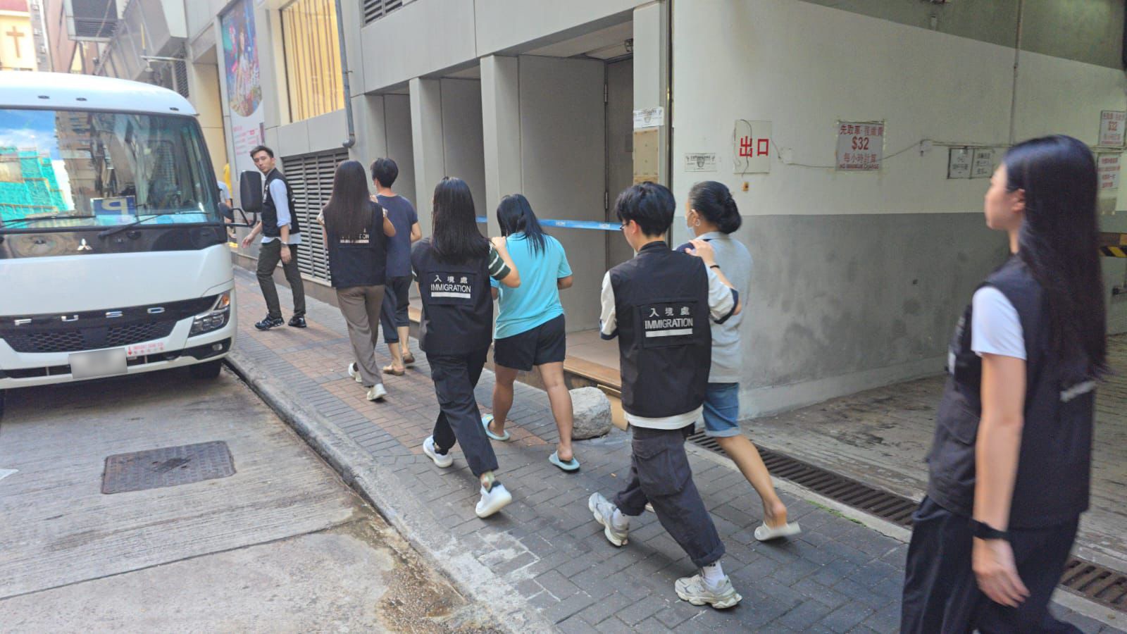 Photo2