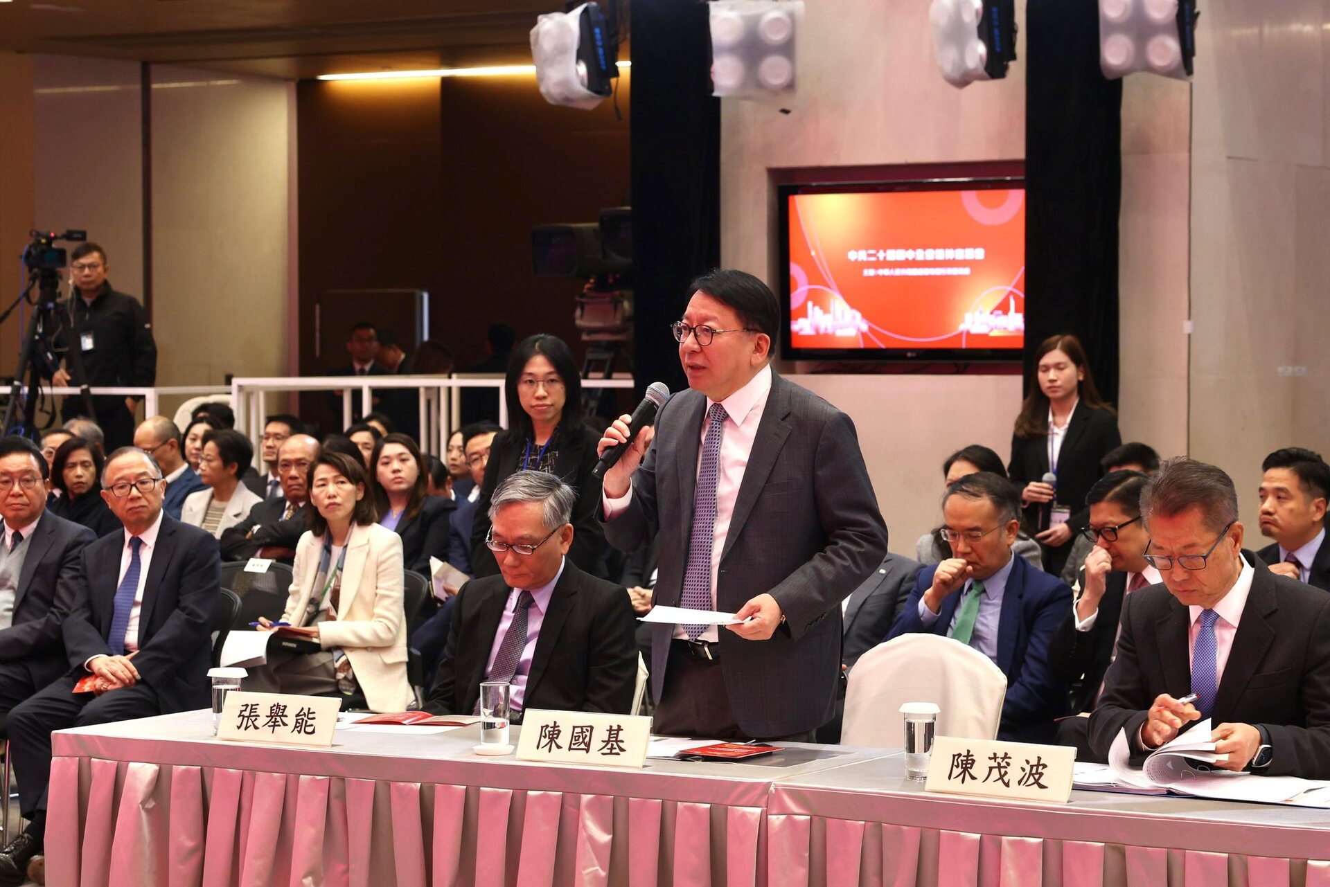 588946670_831873776256156_8259271157446556802_n