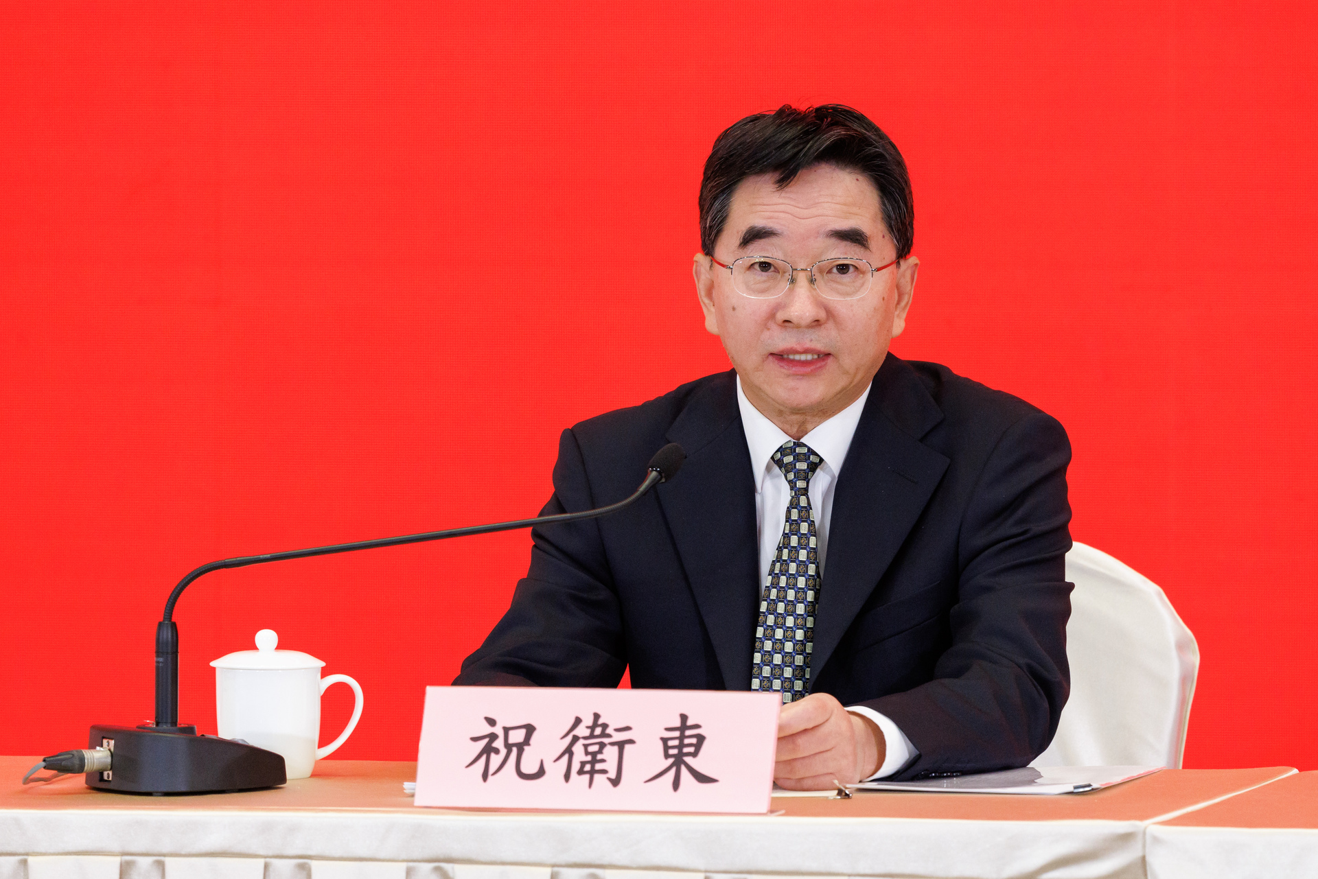 e89ae235564b3f48413b8197f517baa7