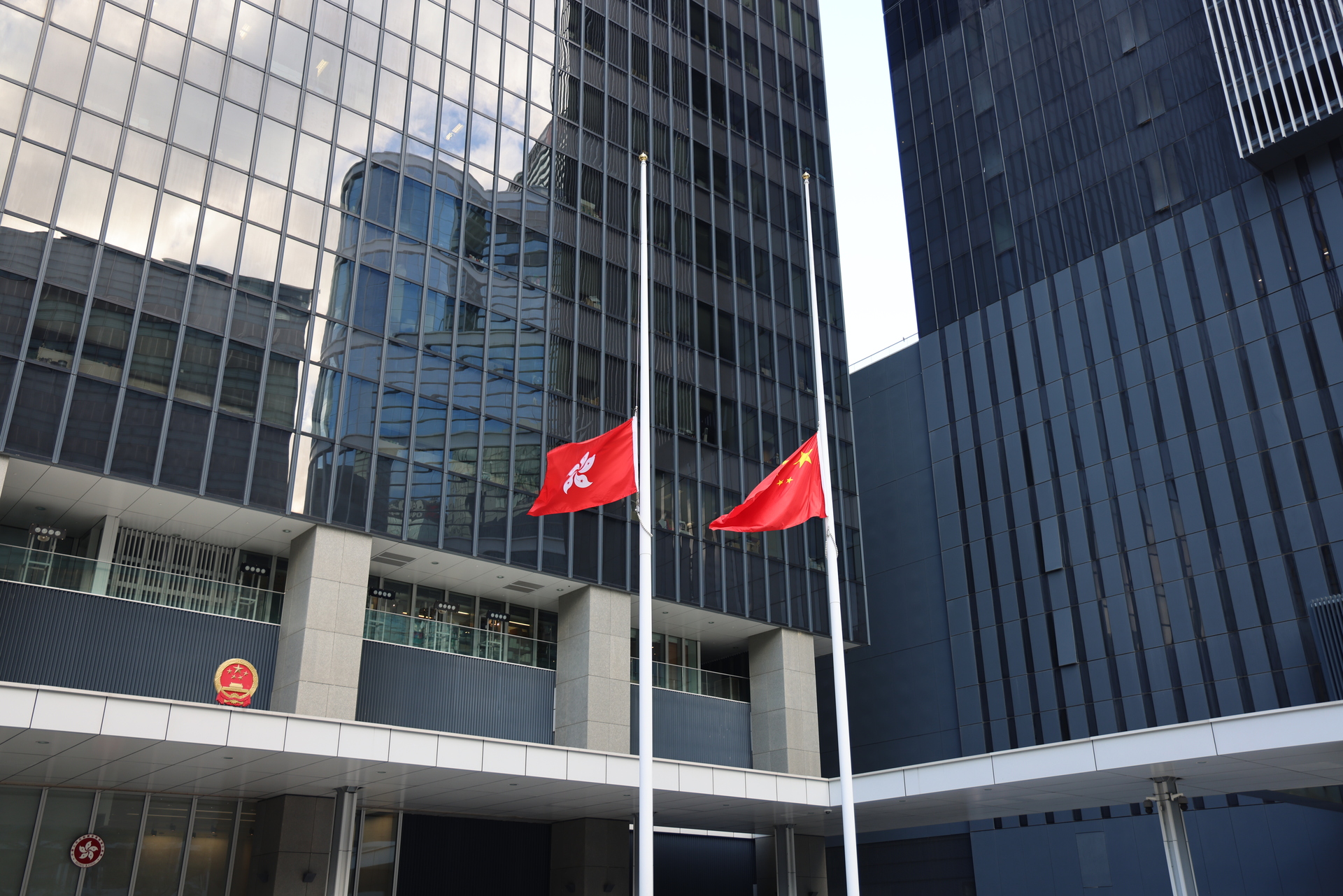 20251129091101_1557_116