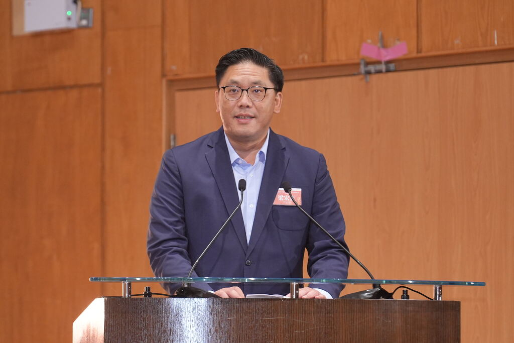 3民政及青年事務局梁宏正副局長致辭