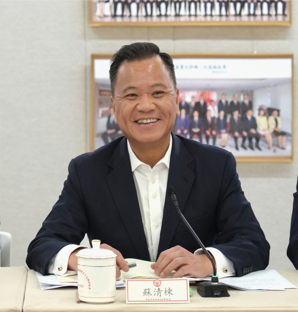 ac7bde10-7f33-4d5e-8e67-4a00c5a24ae2