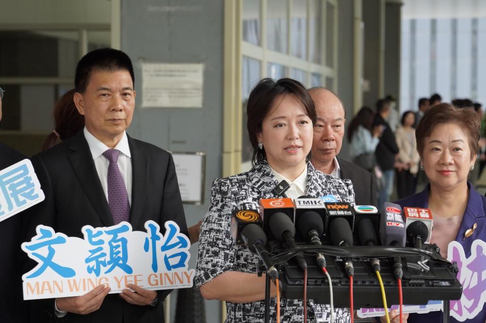 54494860559b4df1a23e2e4a36e12261