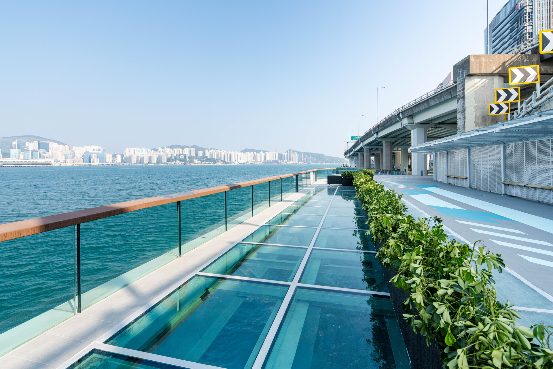 CB90ADBB129D4B3F883278FEF96D069A_O