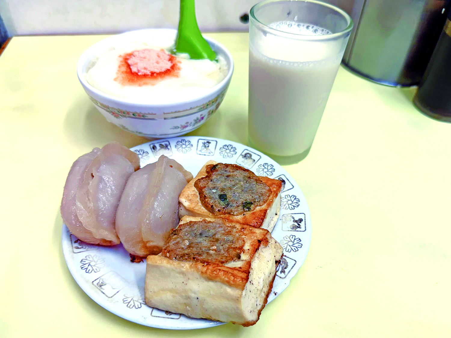 51e1df01cc7f6af0b20f00a214ad407e