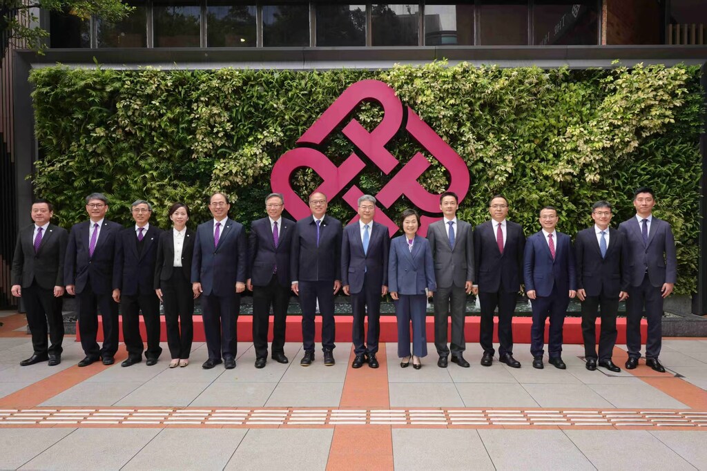 67adf09ee4b0e62e722129f3