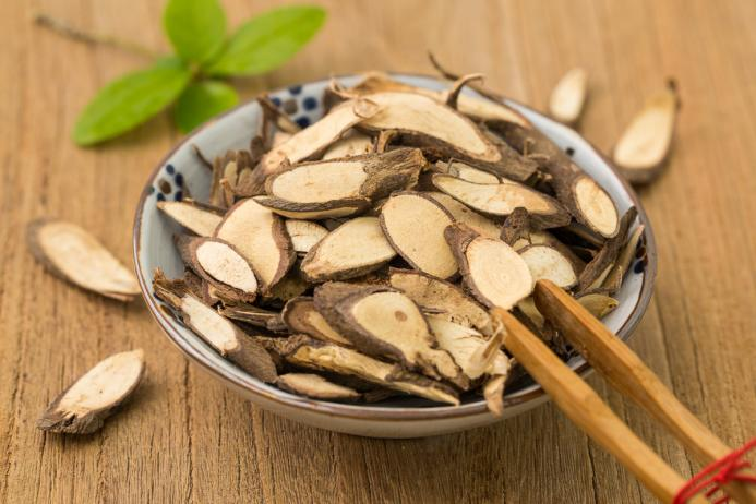 嶺南藥材: 守護老年健康的「南方瑰寶」-紫荊網