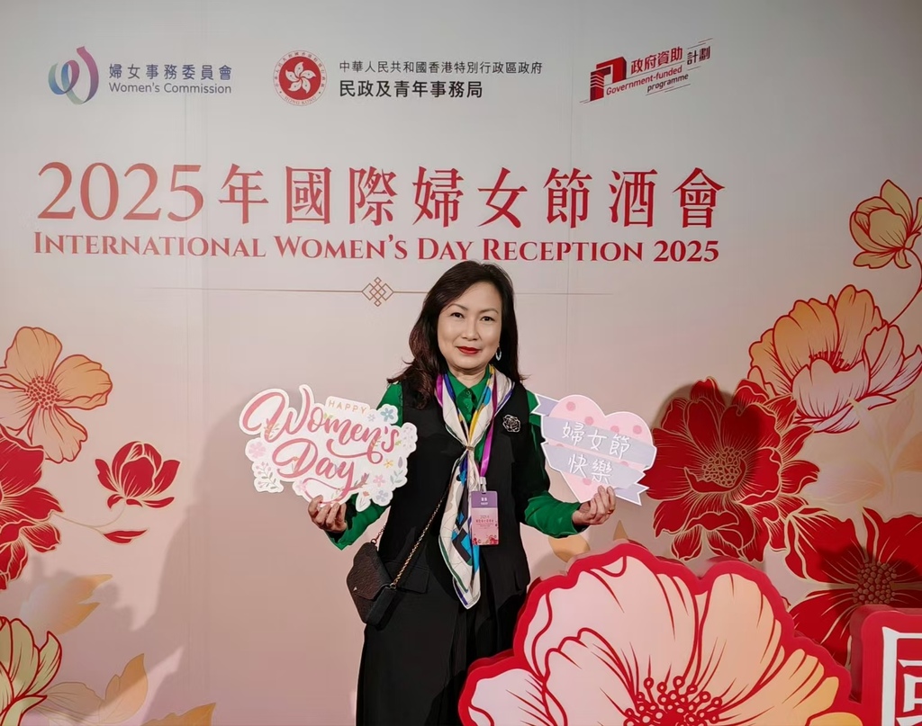 46aeb8c91ee13b27b8119a872171572d