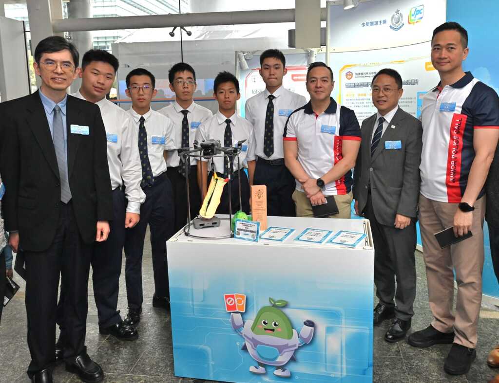 19424830-ecf7-4e1a-8776-7cbab07c0a9d