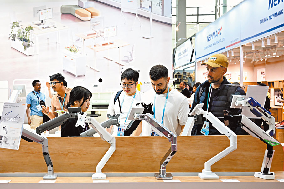 680fe8aee4b0e62e723a14dd