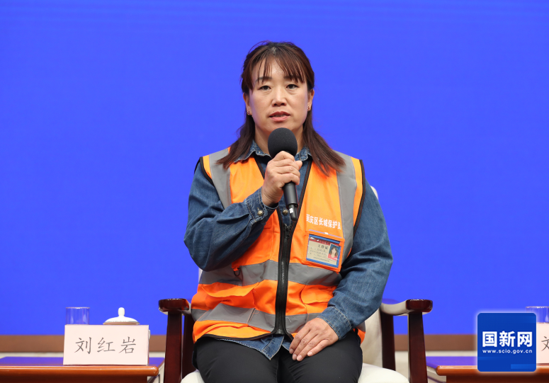 北京市延庆区八达岭镇石峡村长城保护员刘红岩