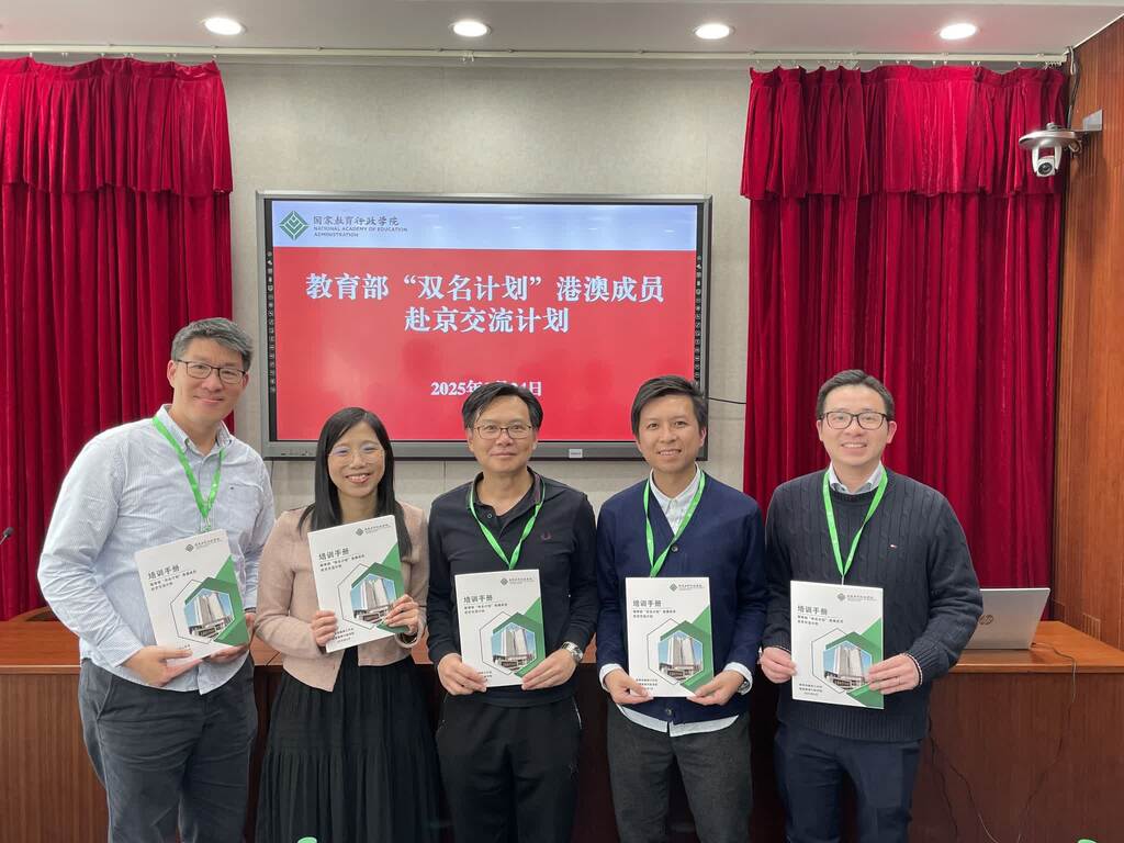 67f3d550e4b0e62e7232b9841