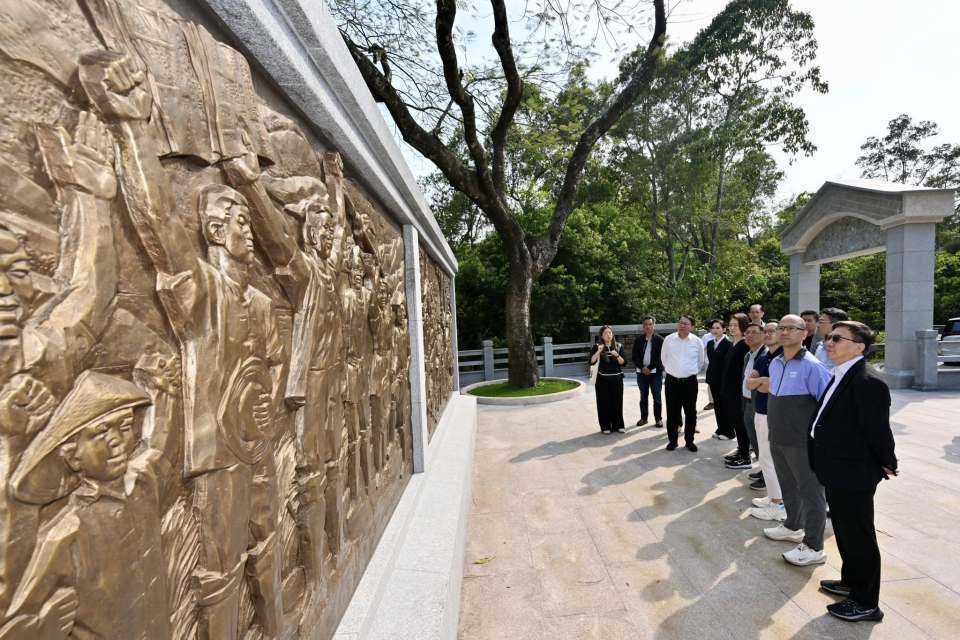 9159179864004f8082aa0d84c4346392