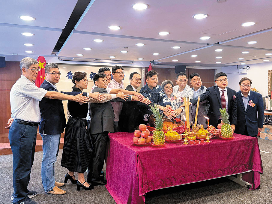 683f5b0be4b0e62e72461e0d