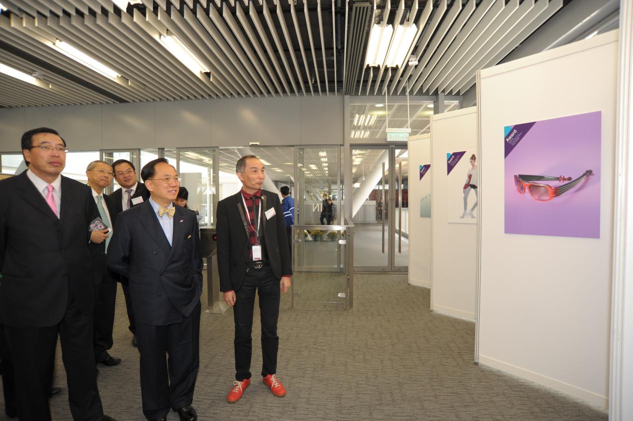 A04_20101125_香港職業訓練局主席_HKDI及IVE新校舍啟用_03