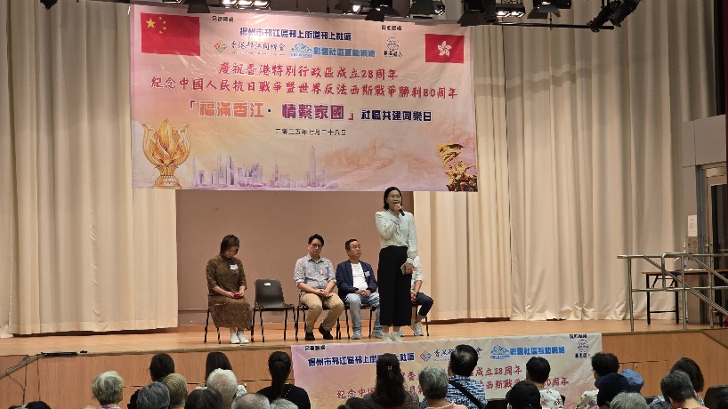 一張含有 文字, 室內, 服裝, 簡報 的圖片

AI 產生的內容可能不正確。