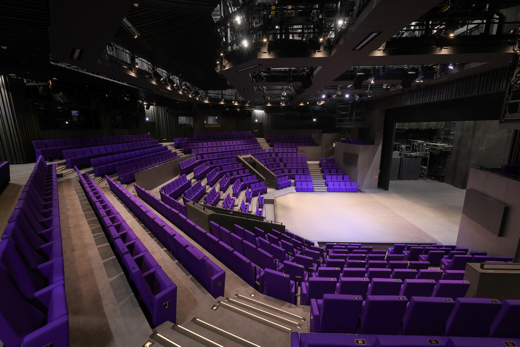 A2_The Theatre