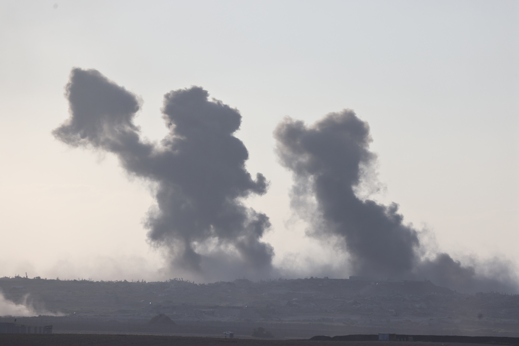 以军称地面攻势要打数月+卡塔尔说停火谈判目前不现实XxjinmC000001_20250917_CBMFN0A002